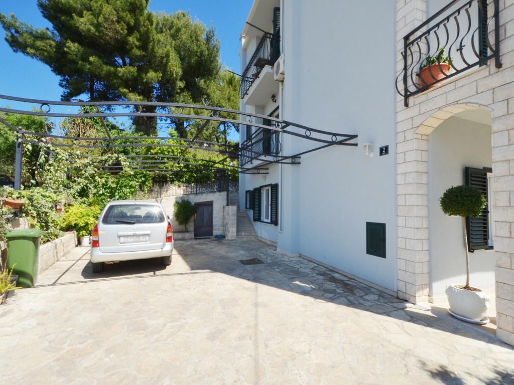 Apartment Vukadin Trogir Exterior foto